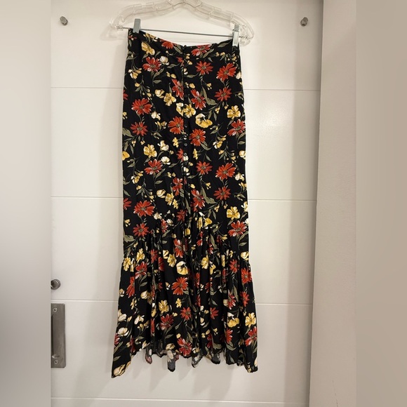 Forever 21 Black Maxi Skirt with Red and Yellow Floral Print. XS. - Picture 3 of 4